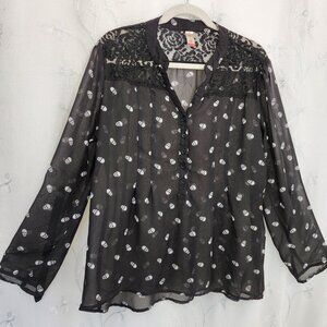Semi-Sheer Skull Tunic Blouse w/ Lace